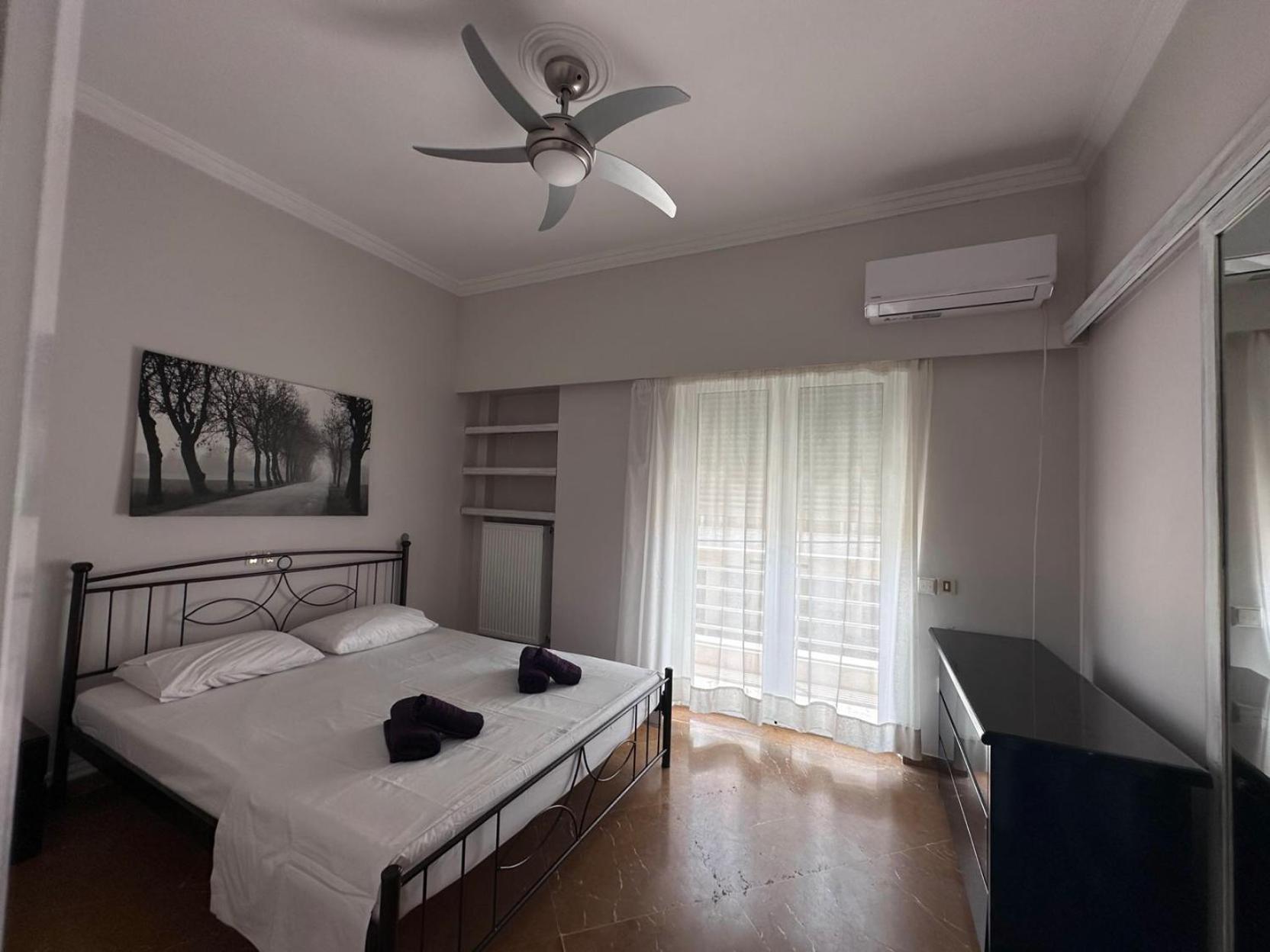 Beach Front Apartment Nea Palatia Exteriér fotografie